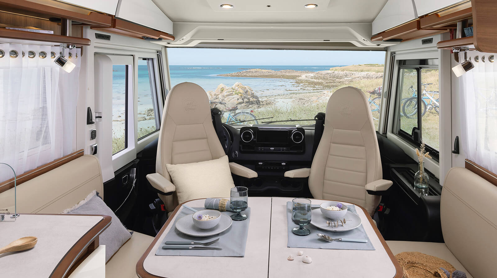 Interior photos RAPIDO Motorhome i66M