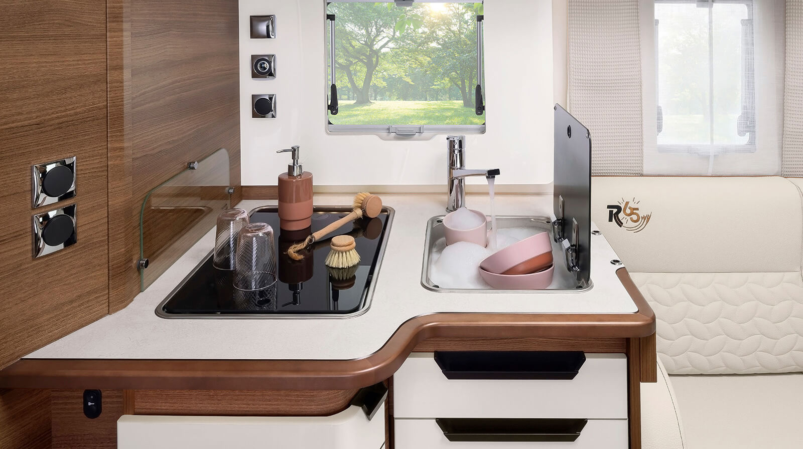 Interior photos RAPIDO Motorhome C86