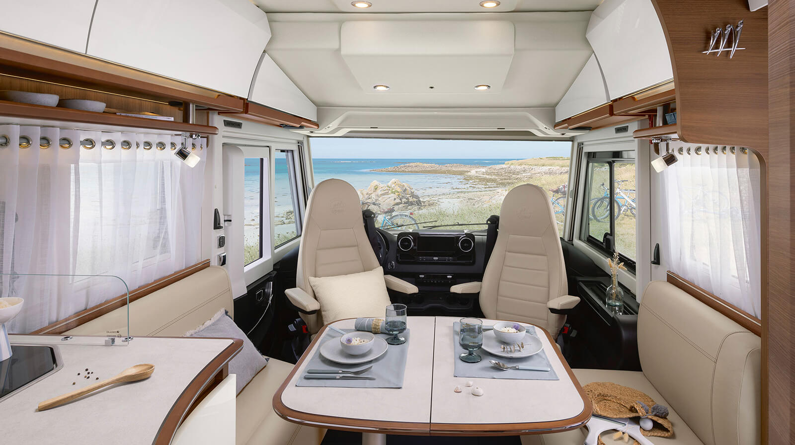 Interior photos RAPIDO Motorhome i66M TRUMA