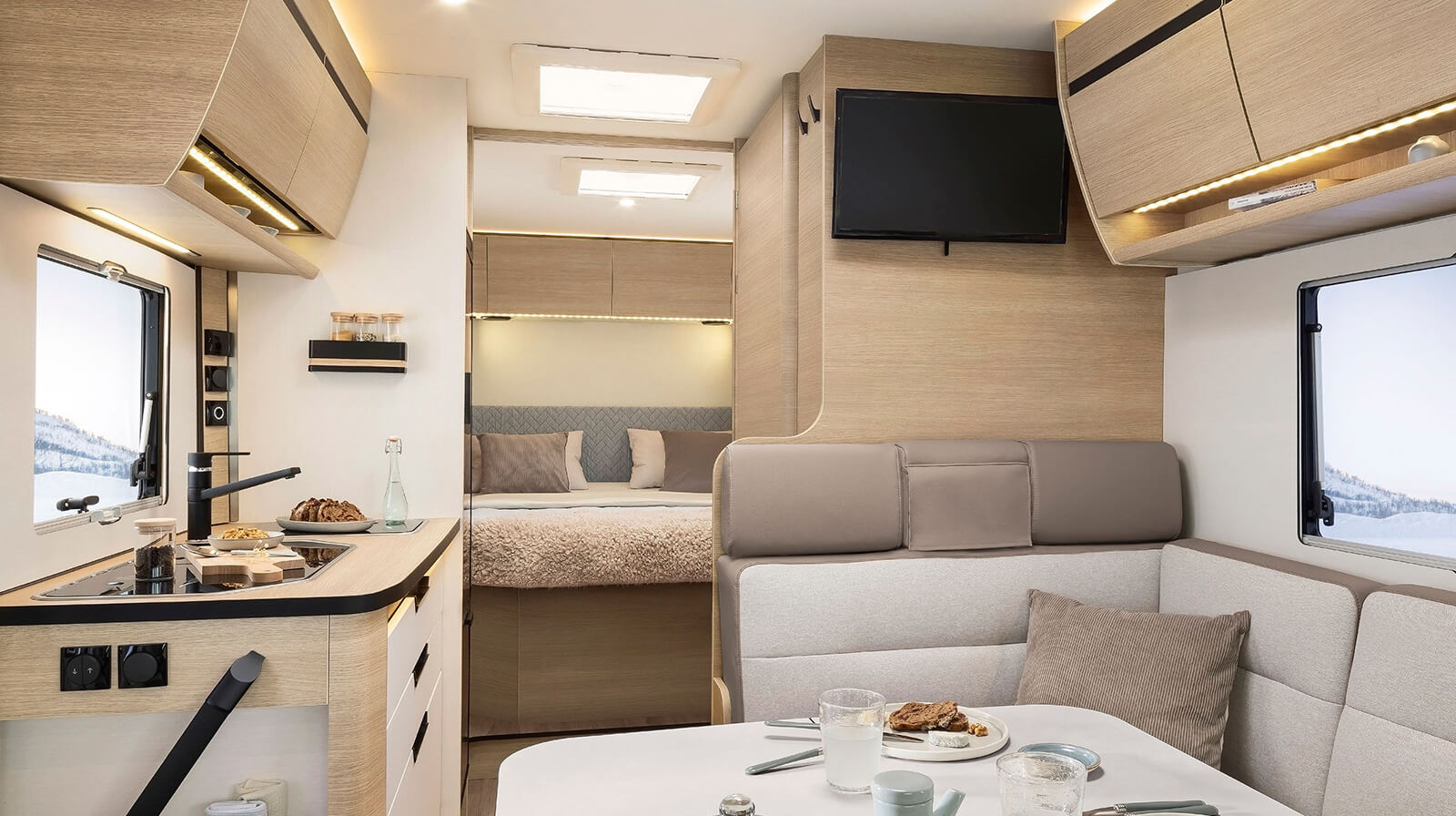 Interior photos RAPIDO Motorhome 850F