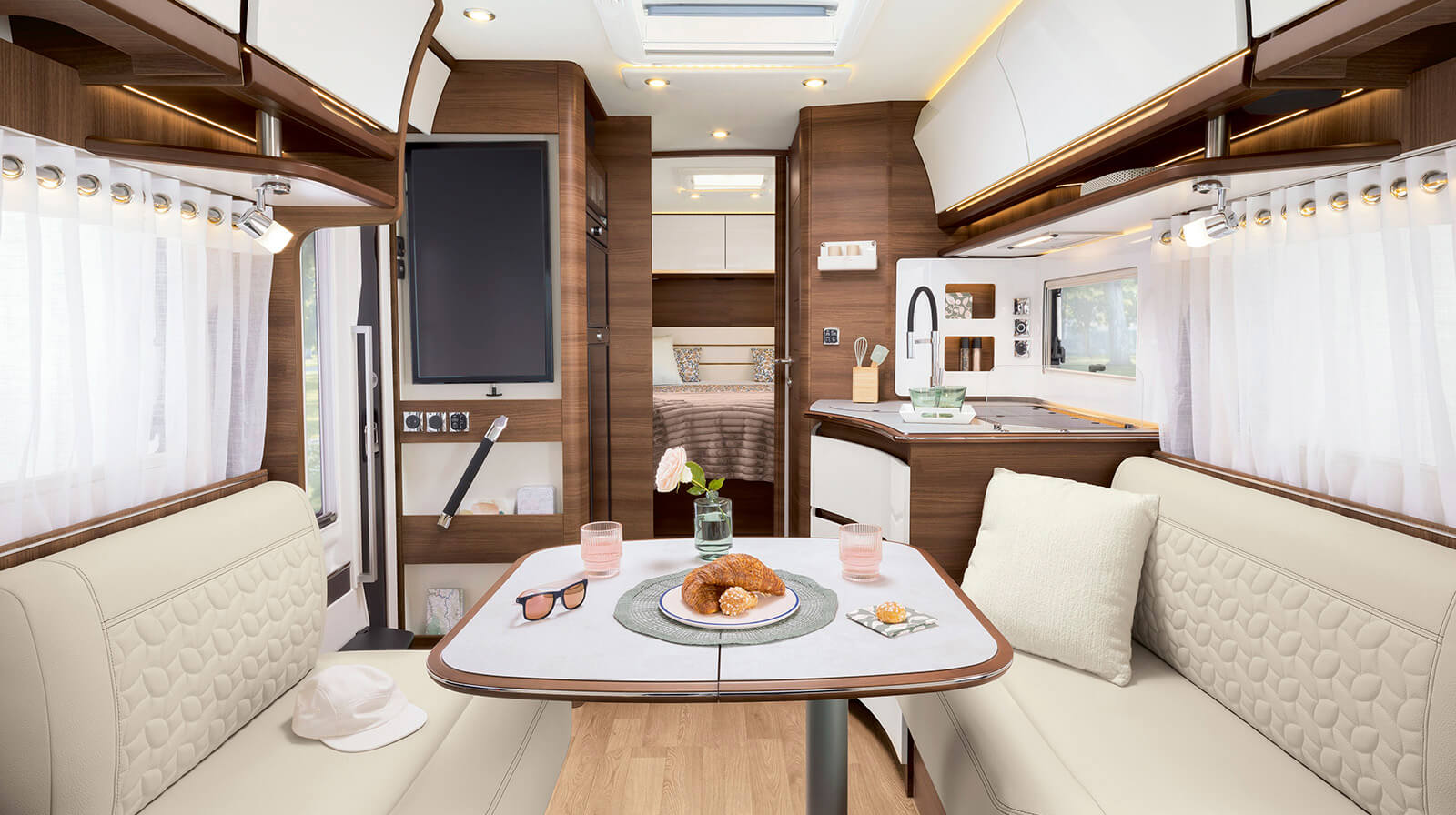 Interior photos RAPIDO Motorhome i96M ALDE